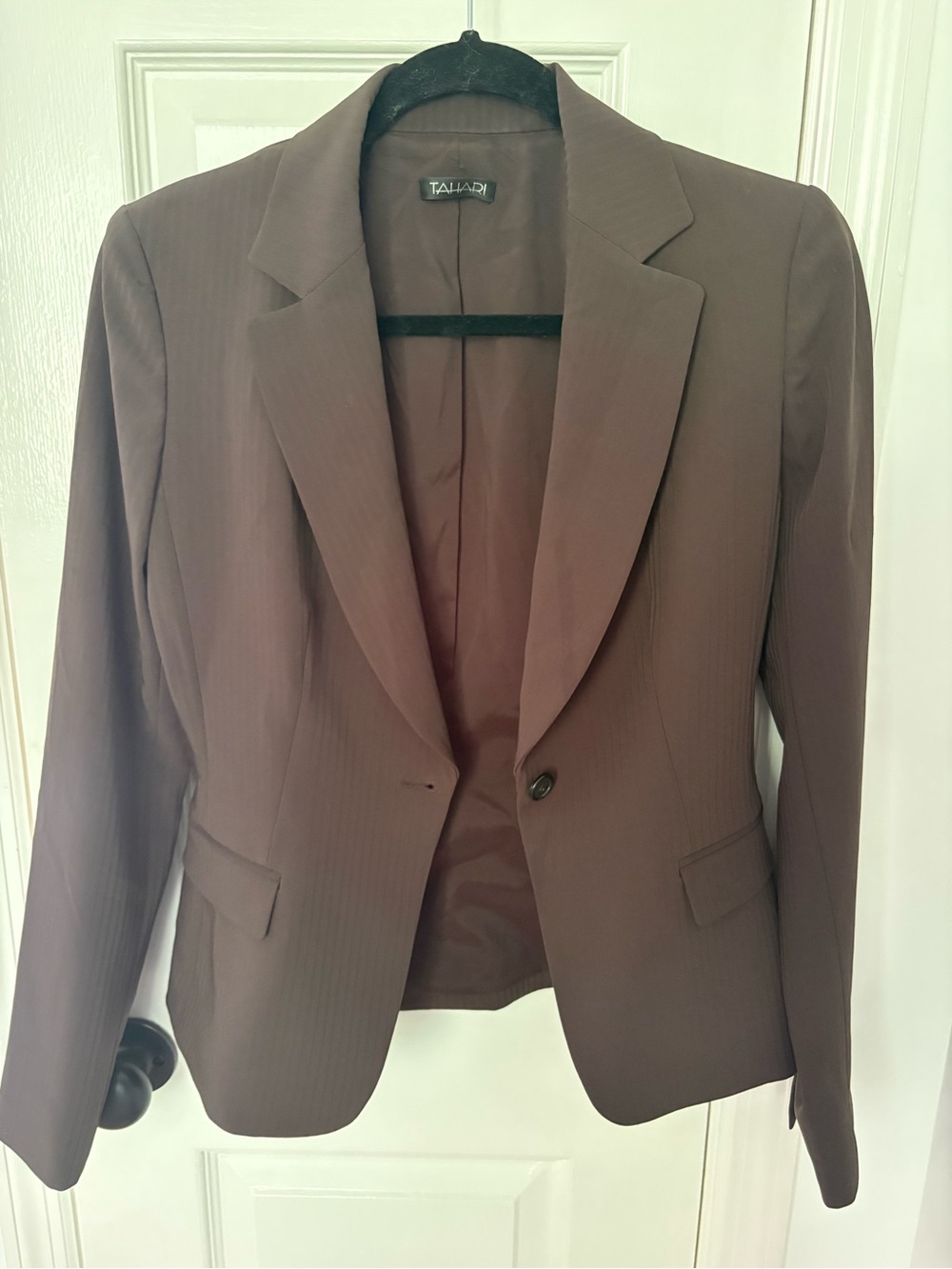 Tahari Brown Single-Button Tailored Blazer